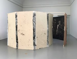 installation pictures of the exhibition övergångsriter by Idun Baltzersen at konstakademien, 2017
